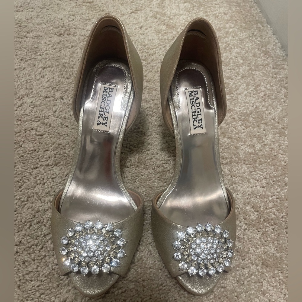 Badgley Mischka gold heels
